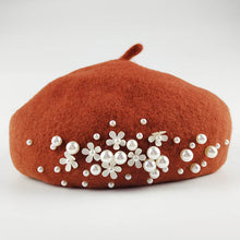 Load image into Gallery viewer, Pearly Hat