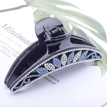 Load image into Gallery viewer, Leafy Hair Clip