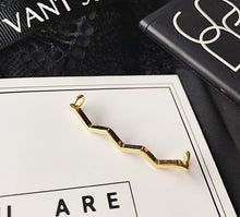 Load image into Gallery viewer, Iris Shoelace Decoration