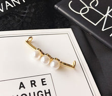 Load image into Gallery viewer, Iris Shoelace Decoration